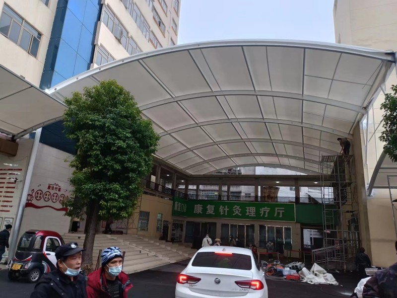 2026泗阳县膜结构车棚选哪家？源头厂家定制汽车充电桩停车棚-2